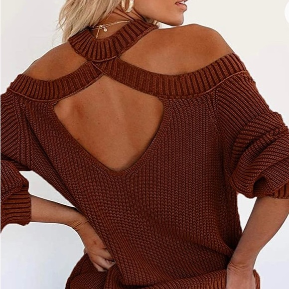Gold Women Cold Shoulder Long Sleeve Sweater Open Back Chunky Knit Size Medium - Picture 1 of 8